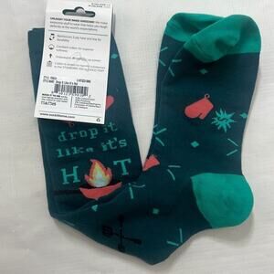 NWT Sock It To Me Mens Green Red Drop It‎ Like It's Hot Knee-High Socks